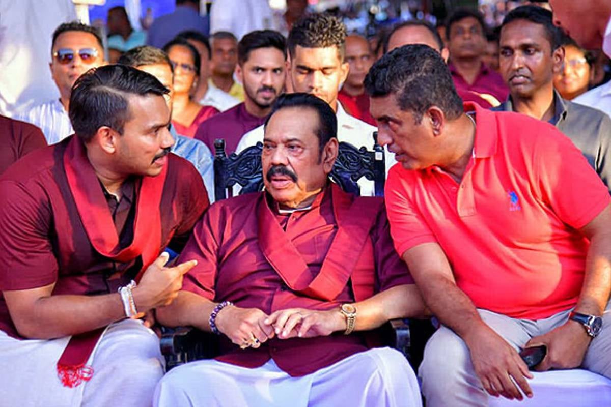 ராஜபக்சர்களுக்கு ஆபத்தாக மாறியுள்ள நாமல்! மகிந்த உட்பட பலர் கலக்கத்தில் | Namal Rajapaksas Shocking Behaviour ராஜபக்சர்களுக்கு ஆபத்தாக மாறியுள்ள நாமல்! மகிந்த உட்பட பலர் கலக்கத்தில் | Namal Rajapaksas Shocking Behaviour
