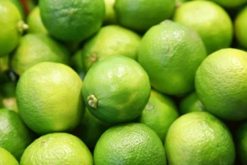 இலங்கையில் எகிறும் தேசிக்காய் விலை