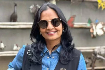 பல துறைகளில் கால் பதித்தவர்.. பல மொழிகளை பேசுபவர்.., தற்போது தமிழக மருத்துவத்துறை செயலாளர்: யார் அவர்?