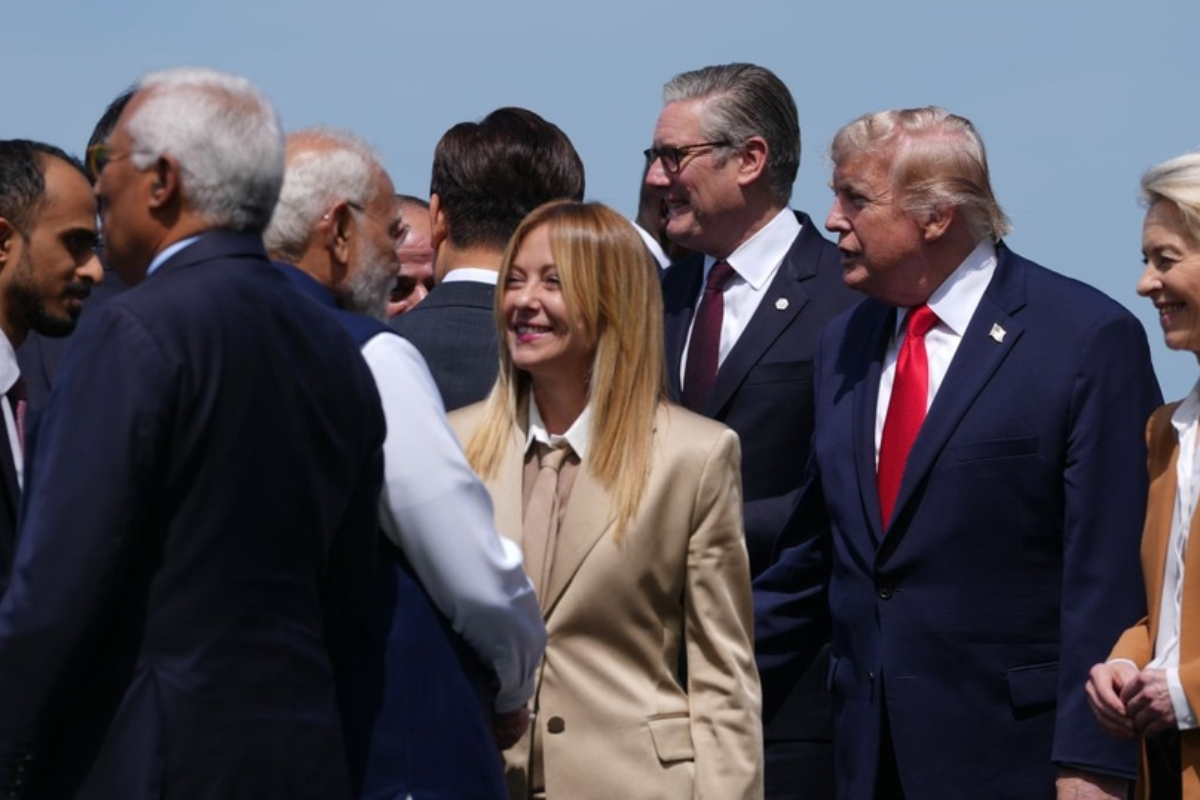 ட்ரம்பிற்கு இத்தாலி பிரதமர் மெலோனி ஆவேசப் பதில் | Trump S Claim That He Begged For A Photo Was A Lie