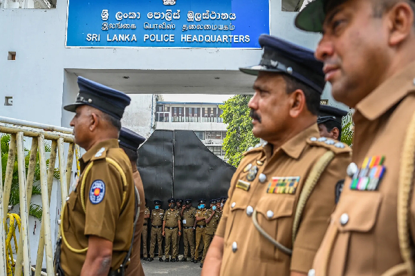 அனர்த்தம் தொடர்பில் போலி செய்திகள் : காவல்துறை விடுத்துள்ள கடும் எச்சரிக்கை | False Disaster News Police Warn