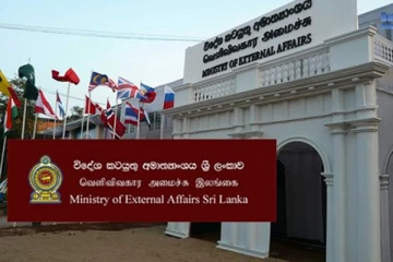சான்றிதழ்கள் வழங்குவது தற்காலிகமாக இடைநிறுத்தம்