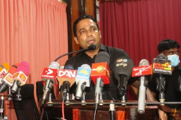 கிராமிய பொருளாதாரத்தை நோக்காக கொண்டு உருவாக்கப்பட்ட வரவு செலவு திட்டம்: வியாழேந்திரன் (PHOTOS)