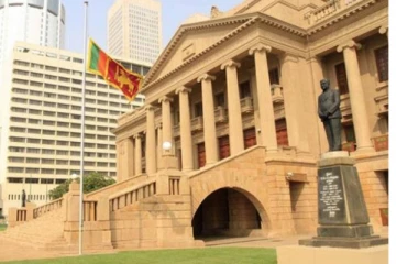 කැබිනට් ඇමතිවරු හදිසියේම කැඳවයි - කරන්න යන දේ මෙන්න..