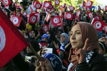 இஸ்லாத்துக்கான அந்தஸ்த்தை நீக்கிய முக்கிய நாடு!