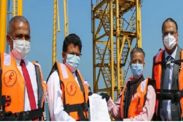 கடன் கிடைக்கும் வரை இந்தியா இலங்கைக்கு வழங்கிய மிகப் பெரும் உதவி! அமைச்சரிடம் கையளிப்பு