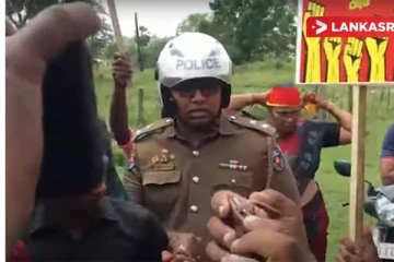 மட்டக்களப்பு நோக்கிய மாபெரும் பேரணியை குழப்புவதற்கு புலனாய்வாளர்கள் முயற்சி: வாக்குவாதத்தில் இளைஞர்கள் (Video)