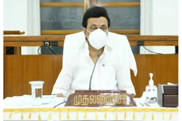 தமிழகத்தில் நீட்டிக்கப்படுகிறதா முழு ஊரடங்கு? முதல்வர் ஸ்டாலின் அதிகாரிகளுடன் முக்கிய ஆலோசனை