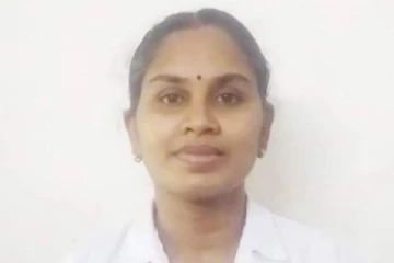 உயிருக்கு போராடிய குழந்தை! வாயோடு வாய் வைத்து சுவாசம் கொடுத்த நர்ஸ்- கலங்க வைக்கும் சம்பவம்