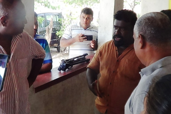 மட்டக்களப்பில் தியாகி பொன்.சிவகுமாரனின் நினைவு தினம்: பொலிஸ் விசாரணையால் பதற்றநிலை (Photos) | Tiyagi Pon Sivakumaran S Memorial Day Batticaloa