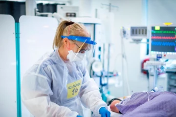 பிரித்தானியாவில் கோவிட் மரண வீதத்தில் ஏற்பட்ட திடீர் அதிகரிப்பு!