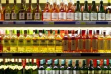 புதுச்சேரியில் மதுபான கடை விற்பனை நேரம் குறைப்பு