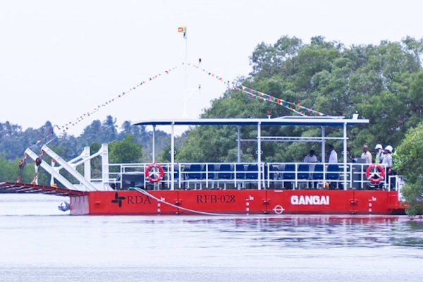 கிண்ணியா மற்றும் குறிஞ்சாக்கேணி இடையிலான புதிய படகு சேவை | New Ferry Service Kinniya And Kurinchakerny கிண்ணியா மற்றும் குறிஞ்சாக்கேணி இடையிலான புதிய படகு சேவை | New Ferry Service Kinniya And Kurinchakerny