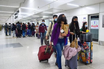 போரினால் நாடு   திரும்பிய இந்திய  மாணவர்களுக்கு அழைப்பு விடுத்துள்ள ரஷ்யா!