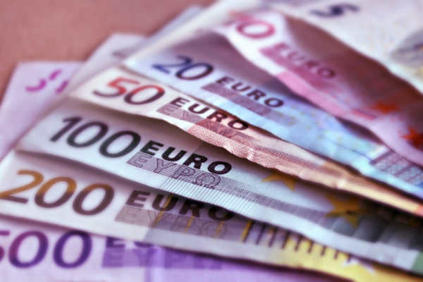 உலகின் மிகக் குறைந்த மதிப்புள்ள 5 நாணயங்கள் | 5 Lowest Valued Currencies In The World Tamil