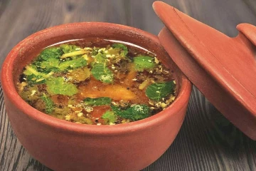 உங்கள் கண்பார்வை திறனை அதிகரிக்கும் முருங்கைப்பூ ரசம்: 15 நிமிடத்தில் செய்யலாம்