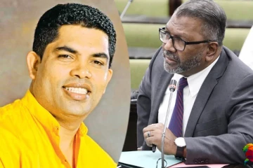 இராஜாங்க அமைச்சு பதவியேற்ற இருவரை கட்சியிலிருந்து நீக்கிய மைத்திரி