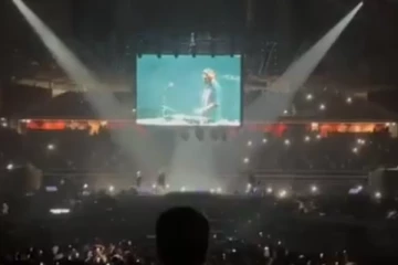 கடவுளே அஜித்தே.. அனிருத் concertல் நடந்ததை பாருங்க! வீடியோ வைரல்