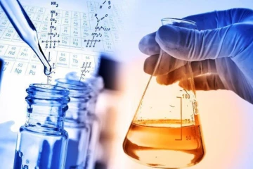 බීකරයක් පුපුරා පාසලක දරුණු අනතුරක්