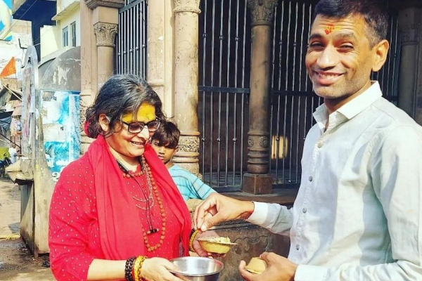 தெருக்களில் பிச்சை எடுக்கும் பிரபல நடிகை! சோகத்தில் ஆழ்த்தும் பதிவு | Famous Hindi Actress Nubur Amankar