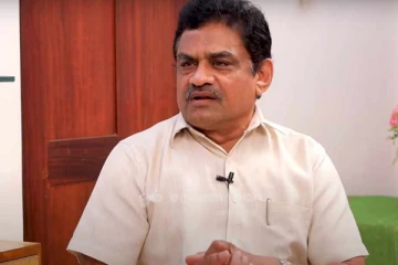 தமிழ் மன்னர்களின் உண்மை வரலாற்றை மாற்ற நீங்கள் யார்?எழுத்தாளர் ரத்னகுமார் காட்டம்