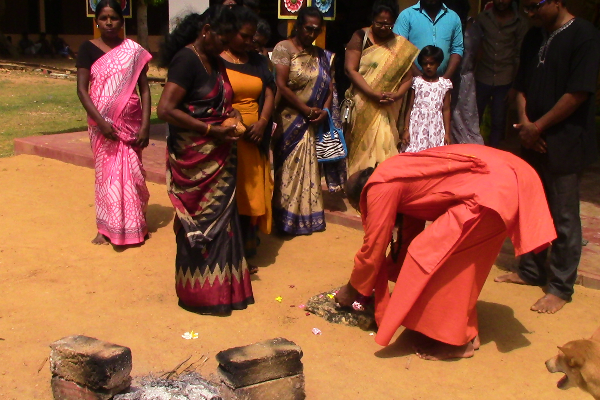 வடுக்களும் வலிகளும் நிறைந்த கதை கூறும் முள்ளிவாய்க்கால் கஞ்சி: தமிழர் தாயக பகுதிகளின் இரண்டாம் நாள் தொகுப்பு (படங்கள்) | Mullivaikkal Porridge Serving Events
