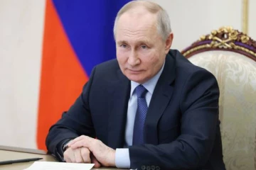 புடினுக்கு எதிராக சர்வதேச நீதிமன்றம் பிறப்பித்துள்ள அதிரடி உத்தர்வு!