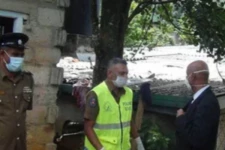 யாழில் பரபரப்பு சம்பவம்: வீட்டு வளாகத்திலிருந்து மீட்கப்பட்ட சிசுவின் சடலம்!