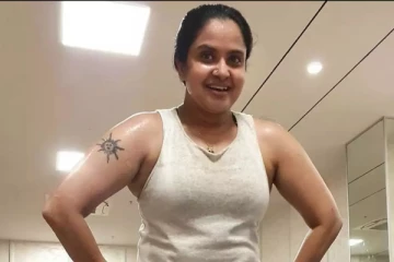 அம்மா நடிகையா இப்படி ஆடுறது.. 42 வயதில் அப்படியொரு ஆட்டம் ஆடிய நடிகை பிரகதி