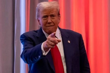 பதவிக்கு வரும் அன்றே... 15,000 இராணுவ வீரர்களை வேலையில் இருந்து நீக்க முடிவெடுத்த ட்ரம்ப்