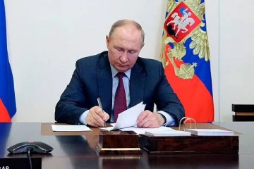 போரை நிறுத்த முடிவெடுக்கலாம்: கடும் நெருக்கடியில் ரஷ்ய ஜனாதிபதி புடின்