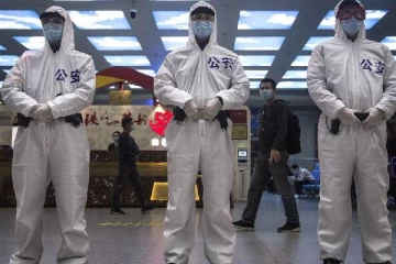 மீண்டும் மொத்தமாக மூடப்படும் வூஹான் நகரம்... கடுமையான கட்டுப்பாடுகள்: மக்கள் வெளியேறத் தடை