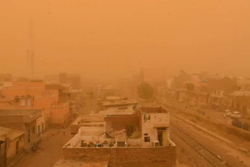 மக்களே உஷார்... இன்று  புழுதிப்புயல் தாக்க வாய்ப்பு.!