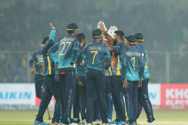 மோசமான தோல்வி தொடர்பில் இலங்கை கிரிக்கெட் அதிரடி நடவடிக்கை! | Bad Defeat Sri Lanka Cricket Calls For Report