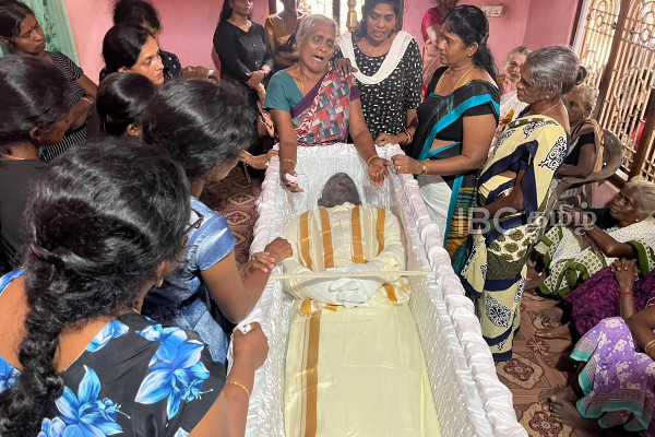 வியட்நாமில் தற்கொலை செய்துகொண்ட யாழ் குடும்பஸ்தரின் சடலம் ஒப்படைப்பு! | Canada Immegrate Refugee Suicide Vietnam Jaffna Sl