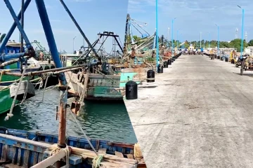 வேலை நிறுத்த போராட்டத்தில் ஈடுபட்டுள்ள தமிழக கடற்றொழிலாளர்கள்