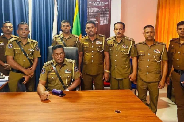 கிளிநொச்சியில் தமிழ் பேசும் காவல்துறை பொறுப்பதிகாரி நியமனம் | Kilinochchi Police Appoints Tamil Speaking Officer கிளிநொச்சியில் தமிழ் பேசும் காவல்துறை பொறுப்பதிகாரி நியமனம் | Kilinochchi Police Appoints Tamil Speaking Officer