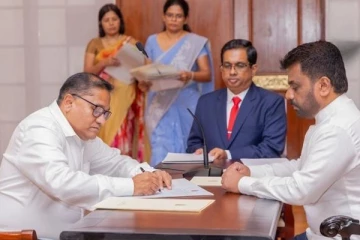 வெளிவிவகார பொதுப் பாதுகாப்பு அமைச்சர் விஜித ஹேரத் நியமிப்பு