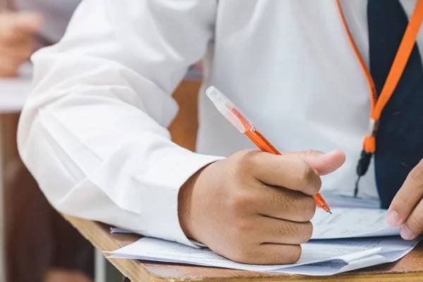 UPSC தேர்வில் தேர்ச்சி பெறுவதற்காக IT வேலையை விட்டவர்.., முதலில் IPS பின்னர் IAS அதிகாரி | The Man Who Left His It Job To Clear The Upsc Exam