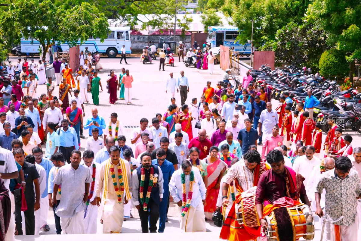 யாழ்ப்பாணத்தில் இடம்பெற்ற பண்பாட்டு ஊர்வலம் | Colourful Cultural Procession In Jaffna யாழ்ப்பாணத்தில் இடம்பெற்ற பண்பாட்டு ஊர்வலம் | Colourful Cultural Procession In Jaffna