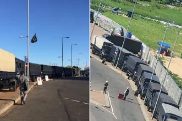 காலிமுகத்திடல் பகுதியில் குவிக்கப்பட்ட பொலிஸ் வண்டிகள் திடீர் மாயம் (Video)