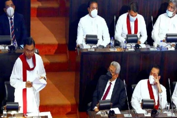 தேசியப்பட்டியலில் மீண்டும் நாடாளுமன்றத்திற்குள் நுழைய பசில் திட்டம்! மொட்டு கட்சிக்குள் கடும் மோதல்