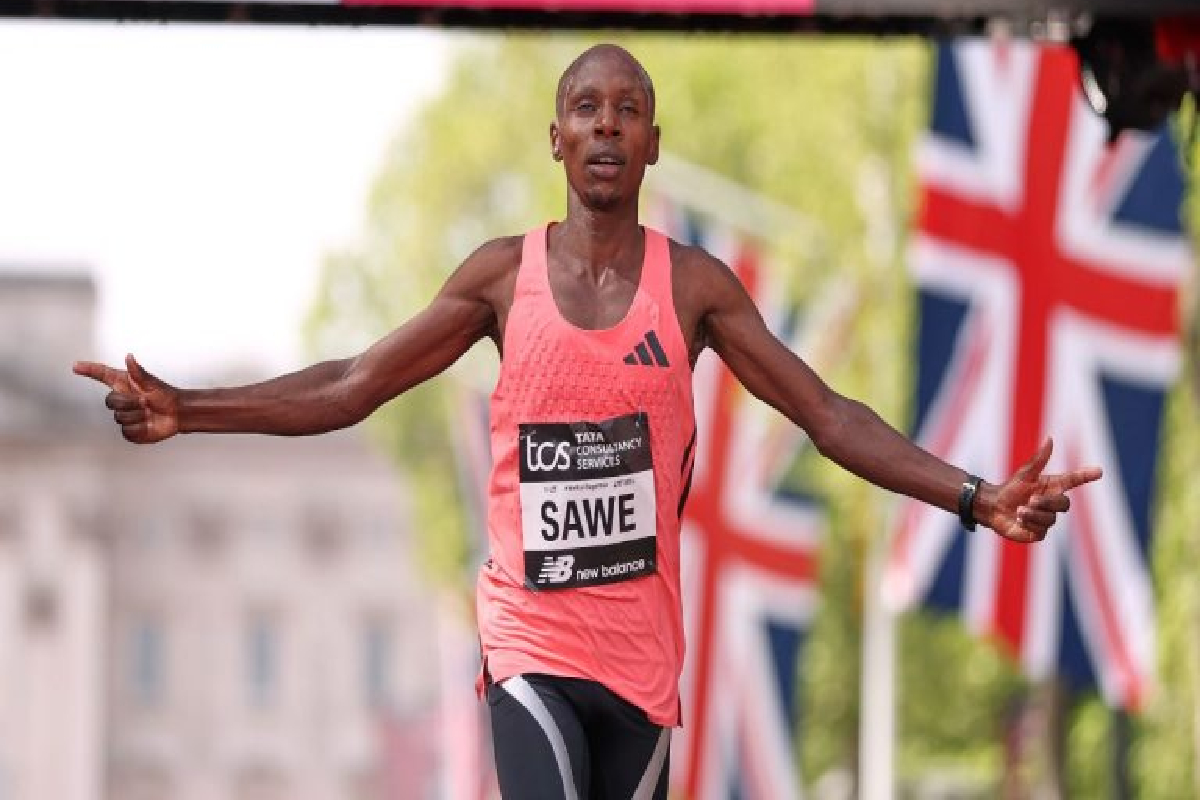 லண்டன் மாரத்தான் போட்டியில் கென்ய வீரர் படைத்த உலகசாதனை | London Marathon Kenya Sebastian New World Record