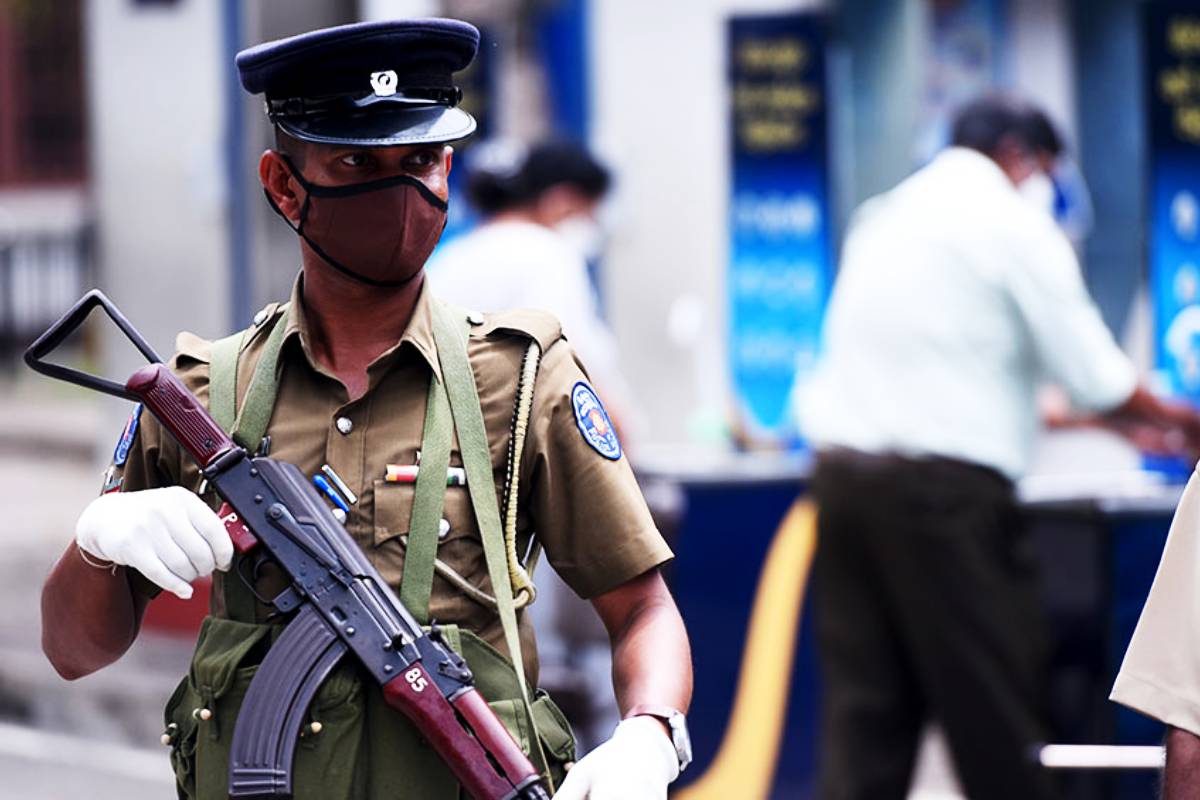 தொடருந்து மூலம் போதைபொருள் கடத்தல்...! பெண்ணொருவர் கைது | Ice Drug Smuggler Woman Arrested In Batticaloa தொடருந்து மூலம் போதைபொருள் கடத்தல்...! பெண்ணொருவர் கைது | Ice Drug Smuggler Woman Arrested In Batticaloa