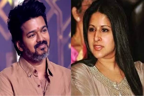 நடிகையுடன் தொடர்பு... விஜயிடம் இருந்து விவாகரத்து கேட்டு மனைவி சங்கீதா மனு தாக்கல்! | Actor Vijays Wife Sangeeta Files For Divorce நடிகையுடன் தொடர்பு... விஜயிடம் இருந்து விவாகரத்து கேட்டு மனைவி சங்கீதா மனு தாக்கல்! | Actor Vijays Wife Sangeeta Files For Divorce