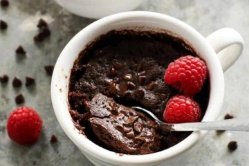 Chocolate mug cake: வெறும் 1 நிமிடம் போதும்....