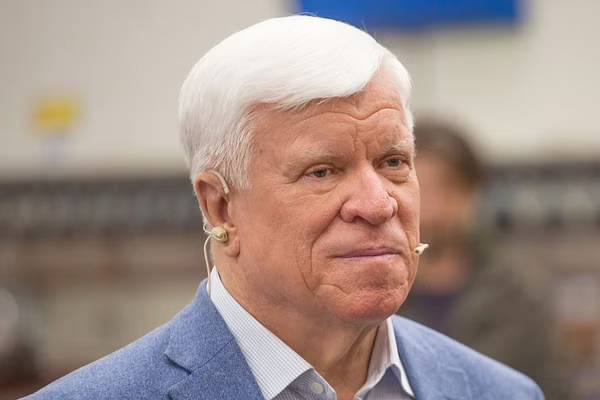 ரஷ்ய ஏவுகணை தாக்குதல் : உக்ரைனின் பெரும் பணக்காரர் உயிரிழப்பு - தமிழ்நாடு