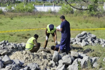 யாழ் செம்மணி மனிதப்புதைகுழியில் மீட்கப்பட்ட சிசுவின் எலும்புக்கூடு