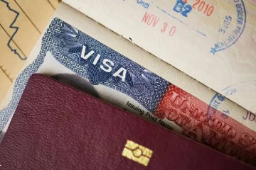 சட்டவிரோத செயல்... இந்தியர்களுக்கு விசா தடைகளை விதித்த ட்ரம்ப் நிர்வாகம்