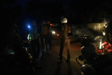 காரில் வந்த மர்ம கும்பல்: கொழும்பில் இரவு அரங்கேறிய கொடூர சம்பவம்